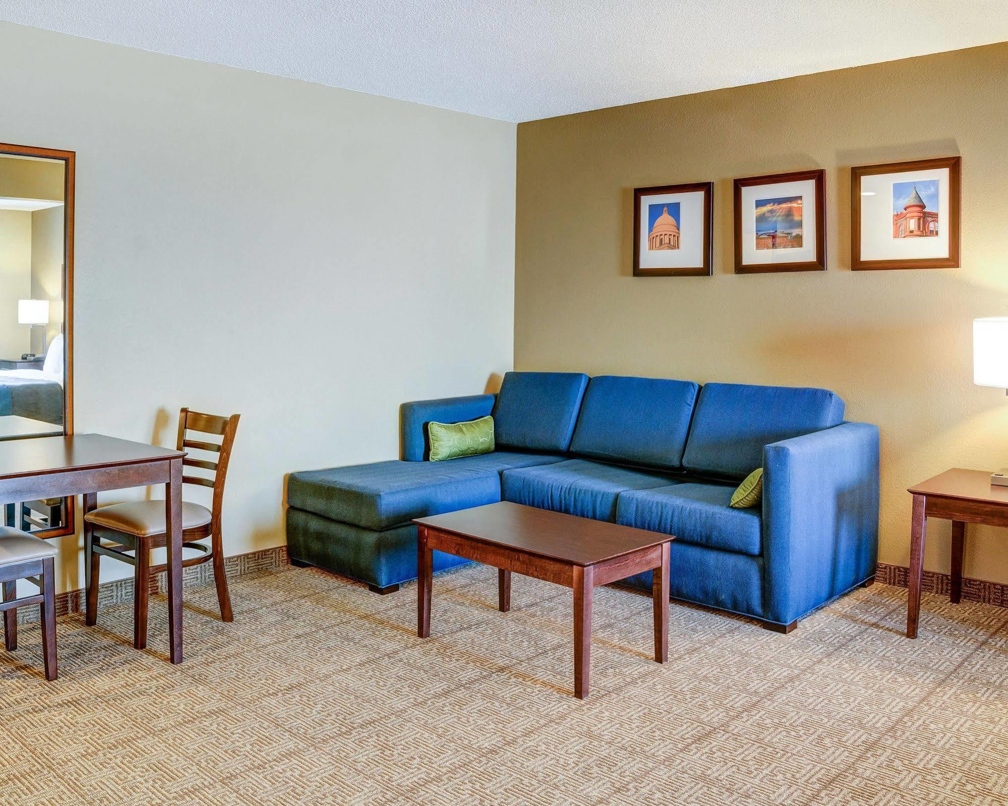 Comfort Inn & Suites Bryant - Benton Exterior photo